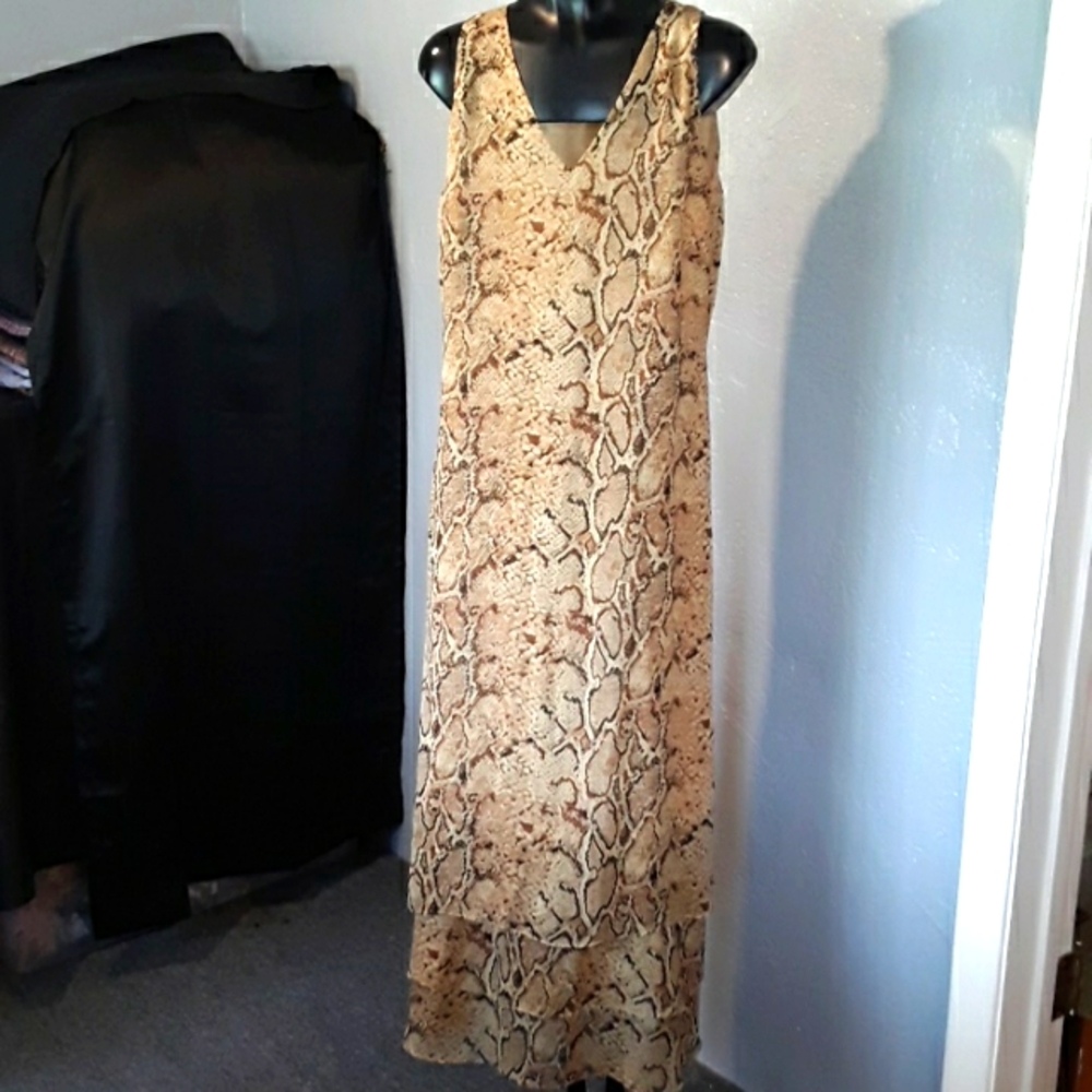 Spencer Jeremy Maxi silk dress snake print size 10 new